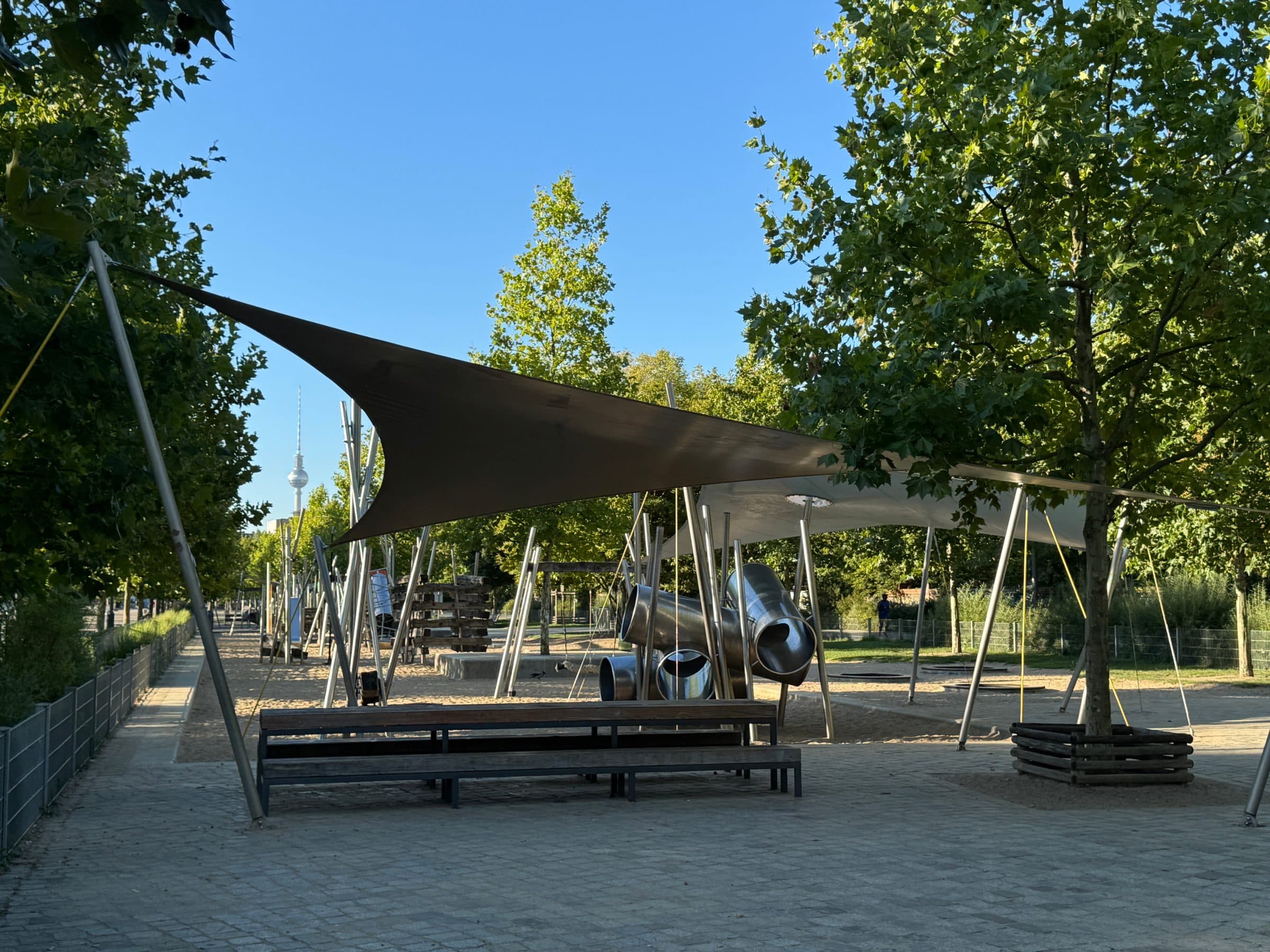 Mauerpark Spielplatz, photo 2